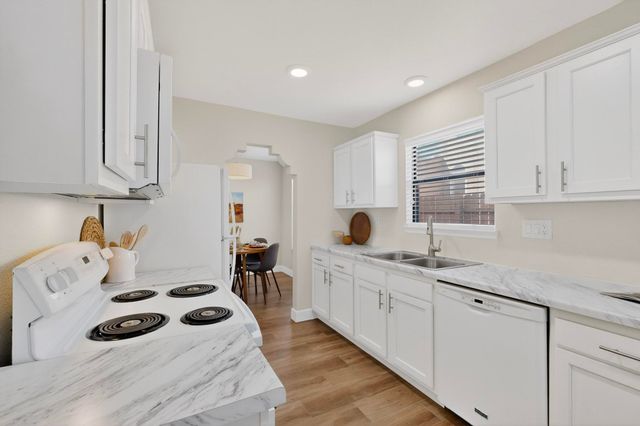 5209 Valentino Street NW, Albuquerque, NM 87120