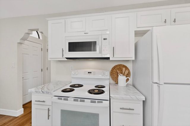 5209 Valentino Street NW, Albuquerque, NM 87120