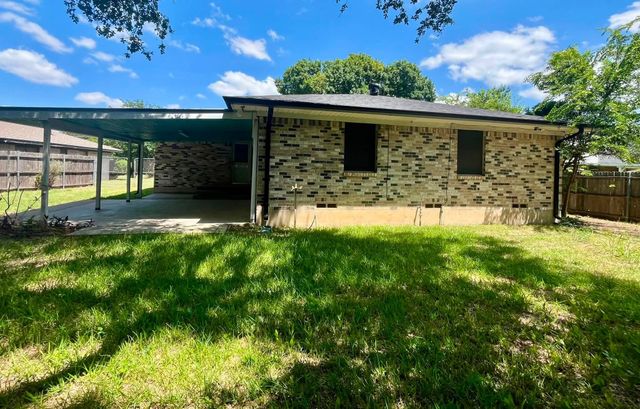 723 Walnut Street, Duncanville, TX 75116