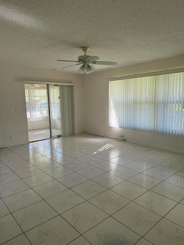 211 Country Lane A, Boynton Beach, FL 33435