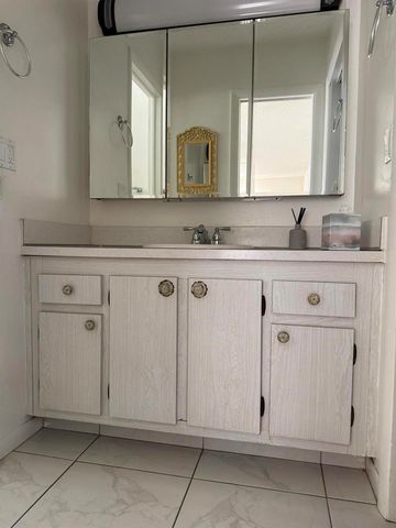 211 Country Lane A, Boynton Beach, FL 33435