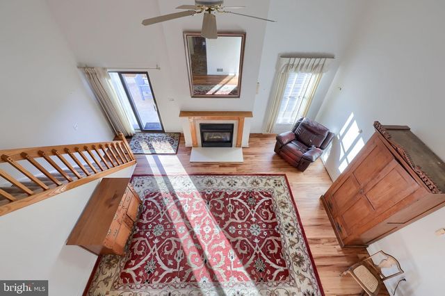 55 WESTVIEW MNR, York, PA 17408