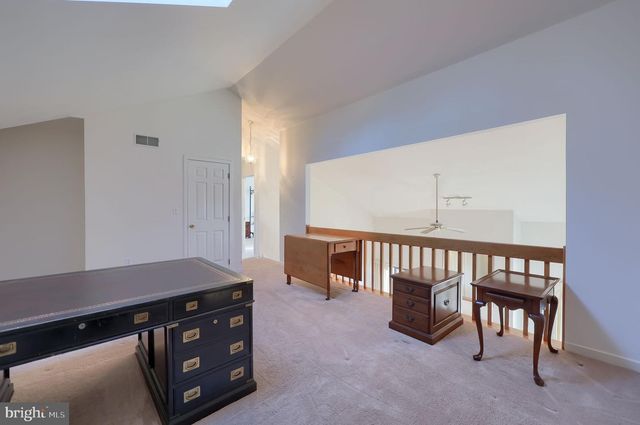 55 WESTVIEW MNR, York, PA 17408