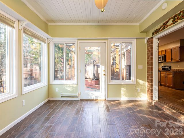 100 Wolf Shoals Drive, Hendersonville, NC 28739