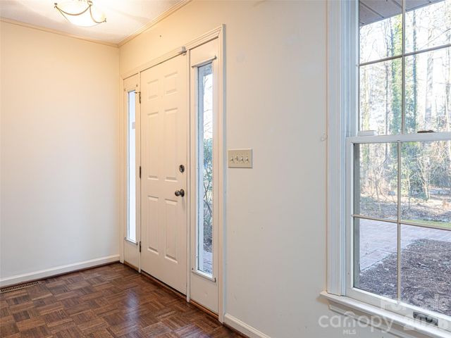 100 Wolf Shoals Drive, Hendersonville, NC 28739