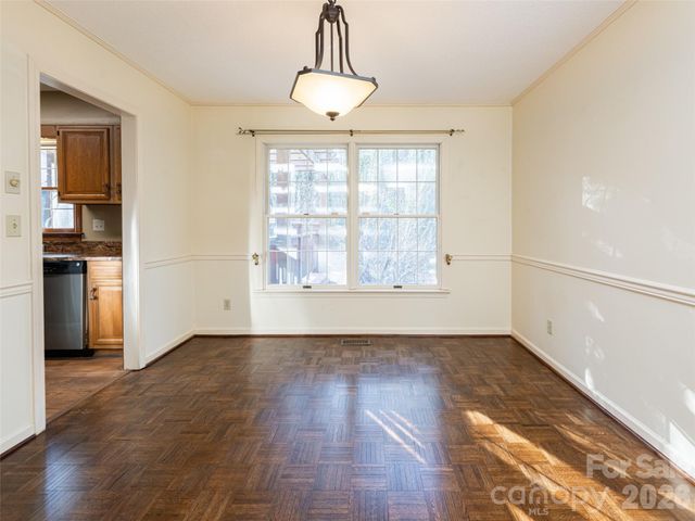 100 Wolf Shoals Drive, Hendersonville, NC 28739