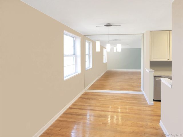 8439 153rd Avenue 6A, Lindenwood, NY 11414