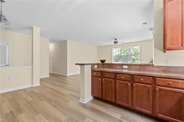 900 Southmoor Dr Unit 205, Virginia Beach, VA 23455