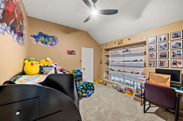 4008 Falcon Ridge Drive, Haltom City, TX 76137