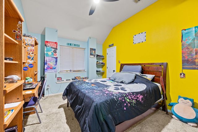 4008 Falcon Ridge Drive, Haltom City, TX 76137