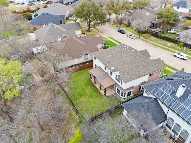 4008 Falcon Ridge Drive, Haltom City, TX 76137