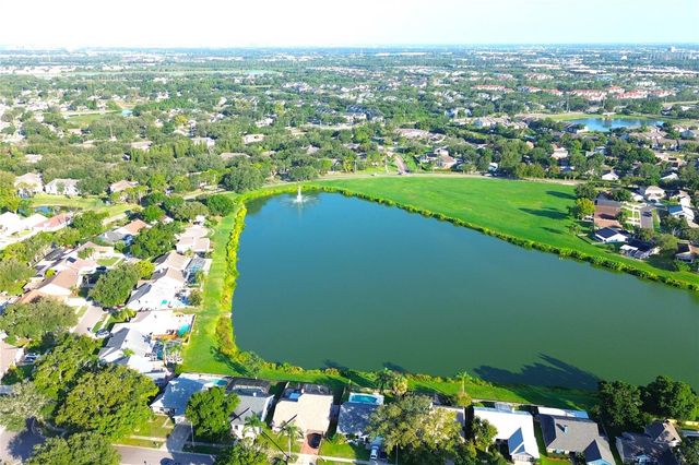 1913 FIRETHORN COURT, Brandon, FL 33511