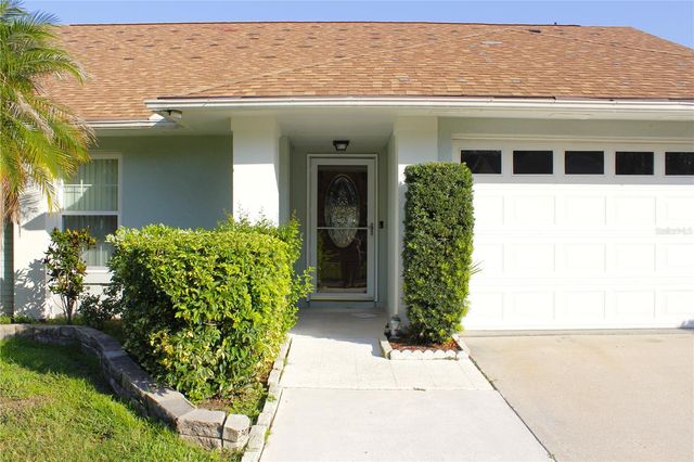 1913 FIRETHORN COURT, Brandon, FL 33511