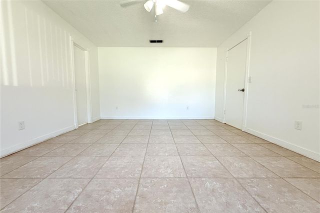 1913 FIRETHORN COURT, Brandon, FL 33511