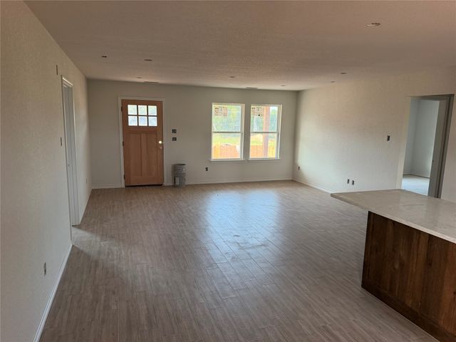 1000 Virgil Court, Springtown, TX 76082