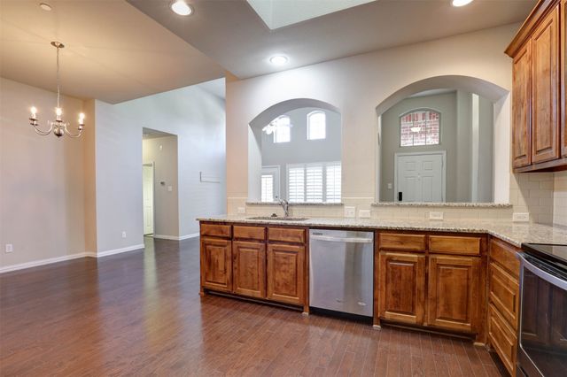 5633 Hummingbird Lane, Fairview, TX 75069