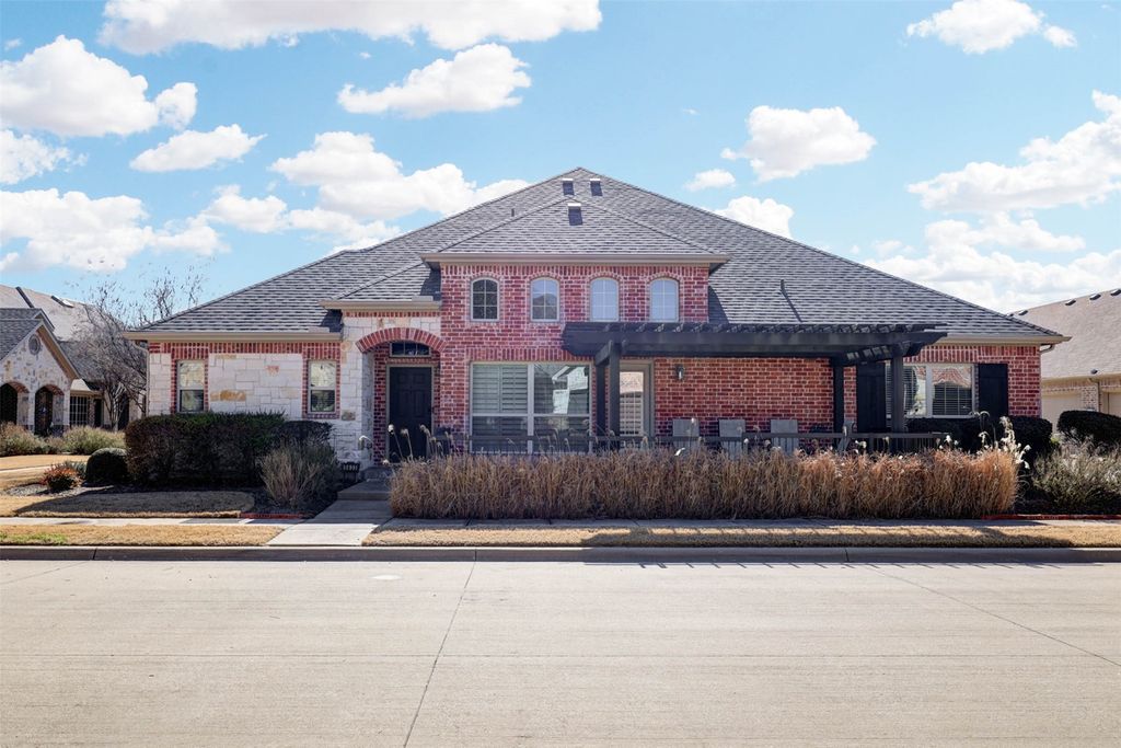 5633 Hummingbird Lane, Fairview, TX 75069