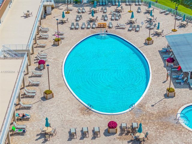 15011 Ashland Cir 19, Delray Beach, FL 33484