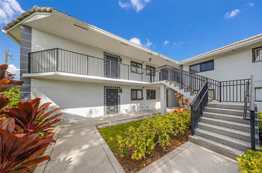 15011 Ashland Cir 19, Delray Beach, FL 33484