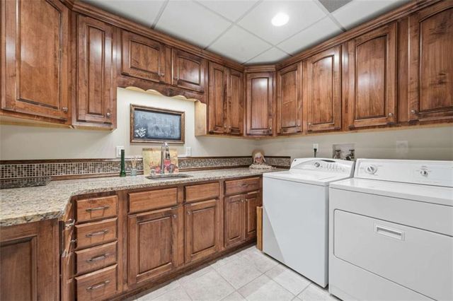 111 Clover Court, Sparta, GA 31087