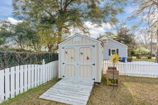 300 N Churchill Drive, Fayetteville, NC 28303