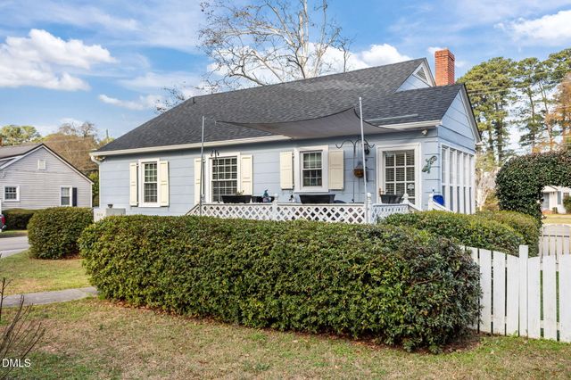 300 N Churchill Drive, Fayetteville, NC 28303