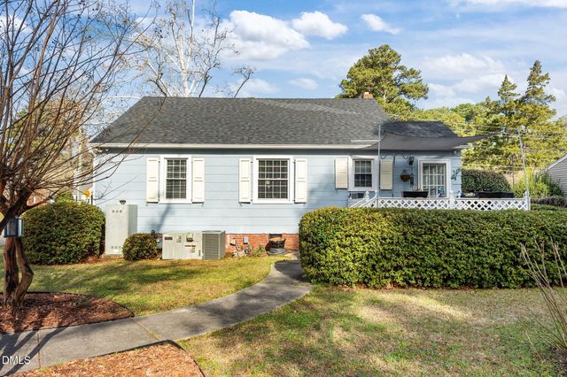 300 N Churchill Drive, Fayetteville, NC 28303