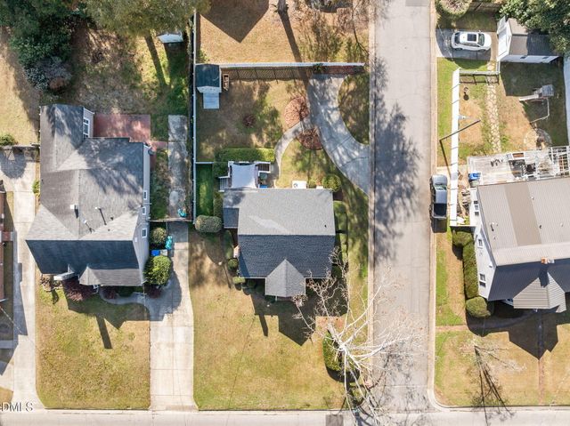 300 N Churchill Drive, Fayetteville, NC 28303