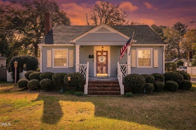 300 N Churchill Drive, Fayetteville, NC 28303