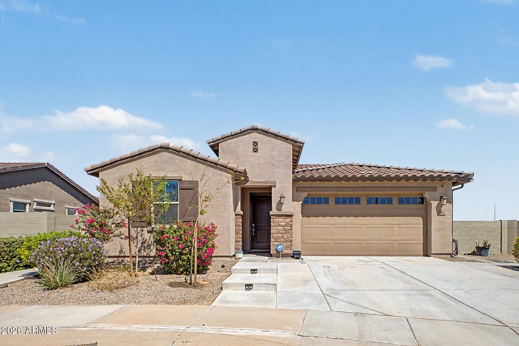 496 E DIAMOND Drive, Casa Grande, AZ 85122 — photo 2