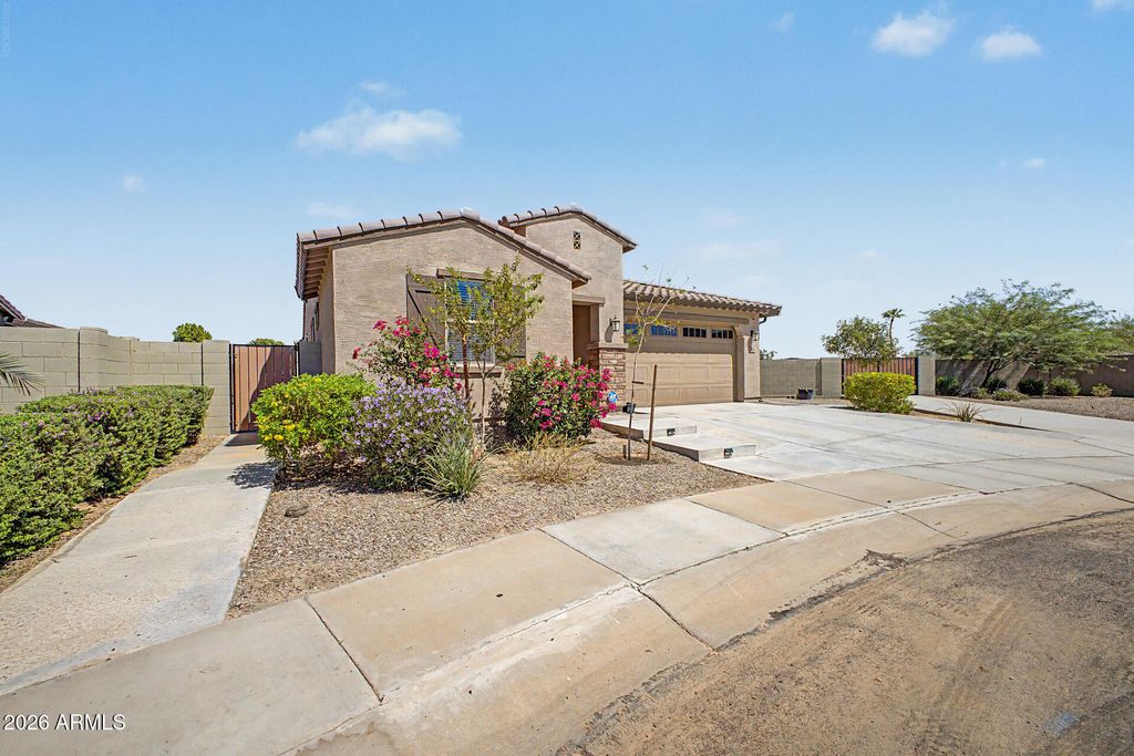 496 E DIAMOND Drive, Casa Grande, AZ 85122 — photo 3