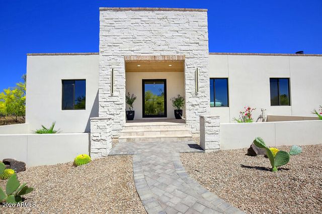 4934 E CALLE DE LAS ESTRELLAS Road, Cave Creek, AZ 85331