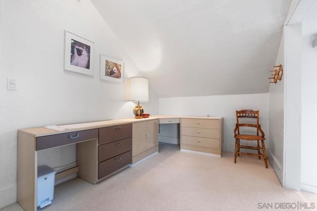 4321 Valle Vista, San Diego, CA 92103