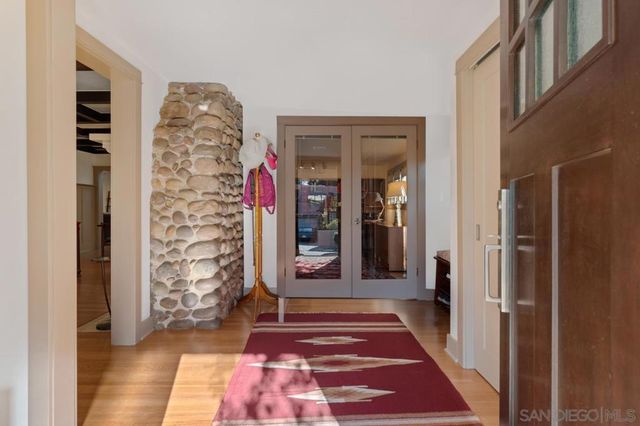 4321 Valle Vista, San Diego, CA 92103