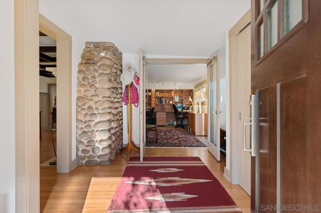 4321 Valle Vista, San Diego, CA 92103