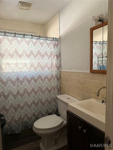 174 Persimmon Tree Road, Valley Grande, AL 36701