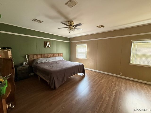 174 Persimmon Tree Road, Valley Grande, AL 36701