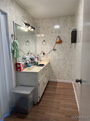 174 Persimmon Tree Road, Valley Grande, AL 36701