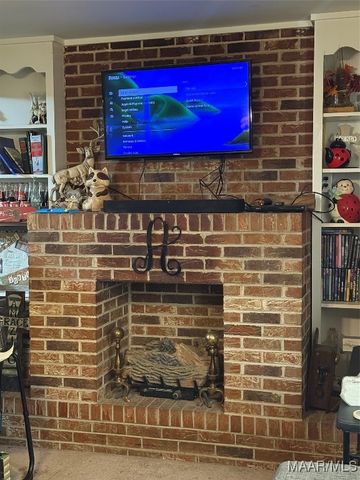 174 Persimmon Tree Road, Valley Grande, AL 36701