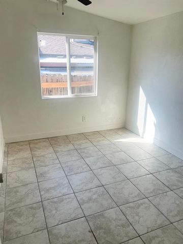 3825 Belden St, Sacramento, CA 95838