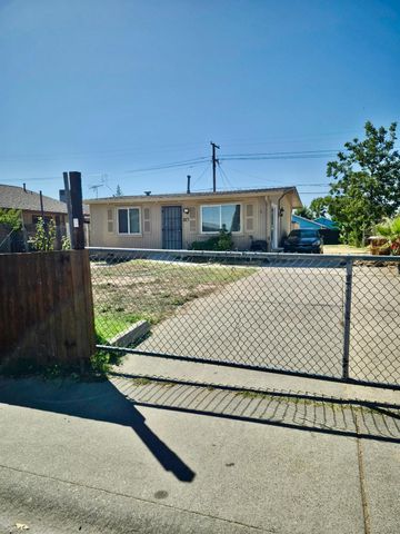 3825 Belden St, Sacramento, CA 95838