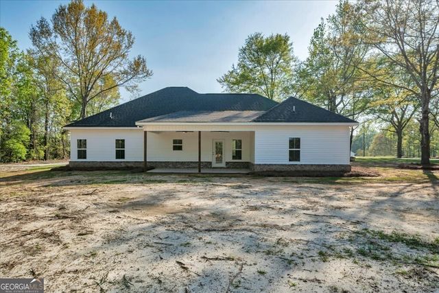 2767 Claxton Dairy Road, Dublin, GA 31021