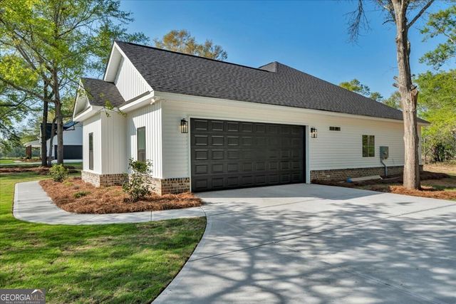 2767 Claxton Dairy Road, Dublin, GA 31021