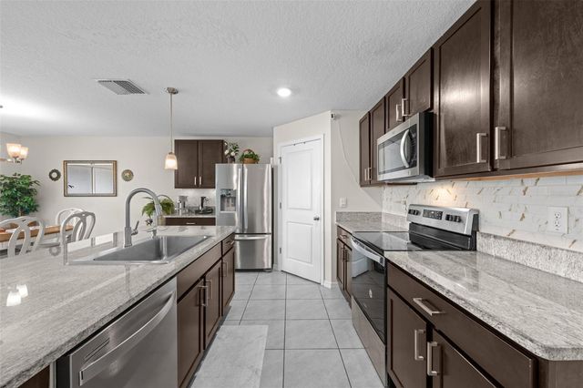 16742 SUNBURST LAKE STREET, Wimauma, FL 33598