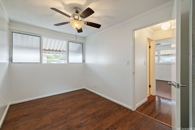 1427 Alexander Street 207, Honolulu, HI 96822