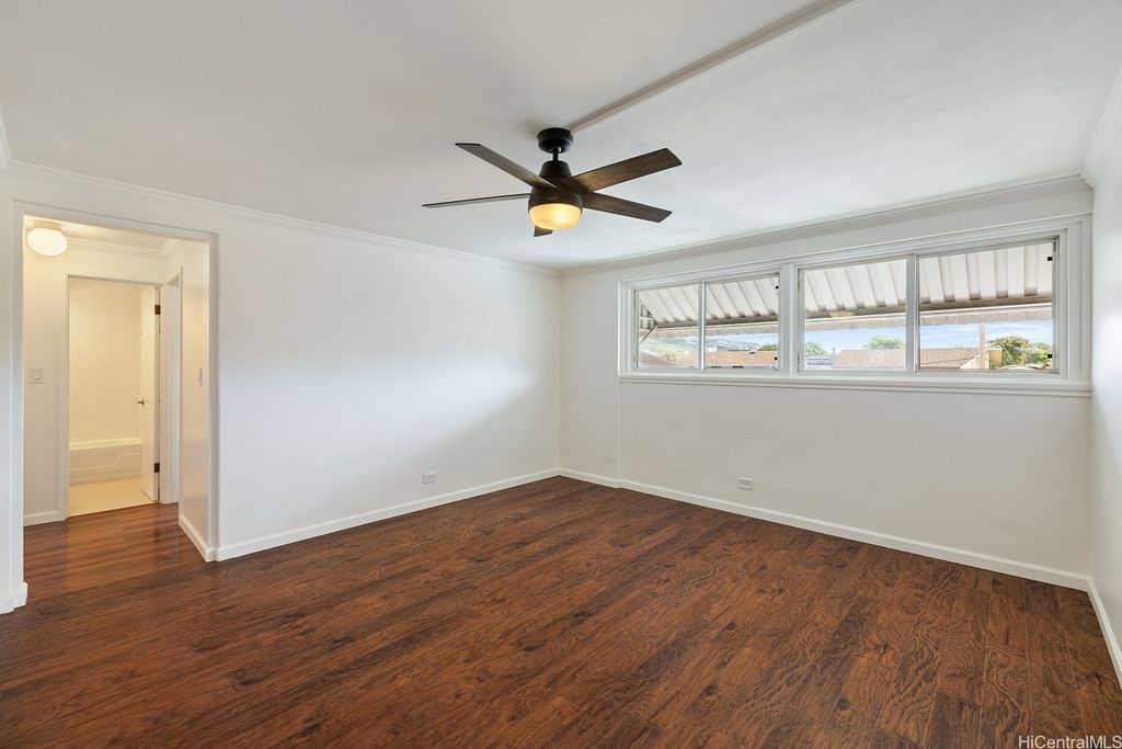 1427 Alexander Street 207, Honolulu, HI 96822