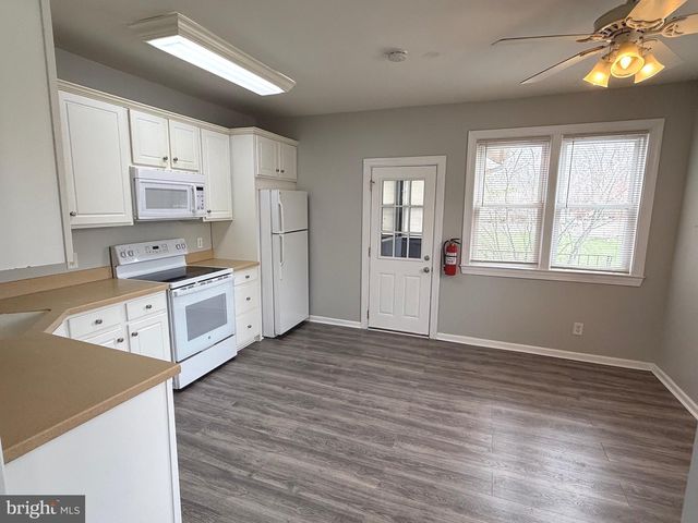 2599 S BLACK HORSE PIKE, Williamstown, NJ 08094