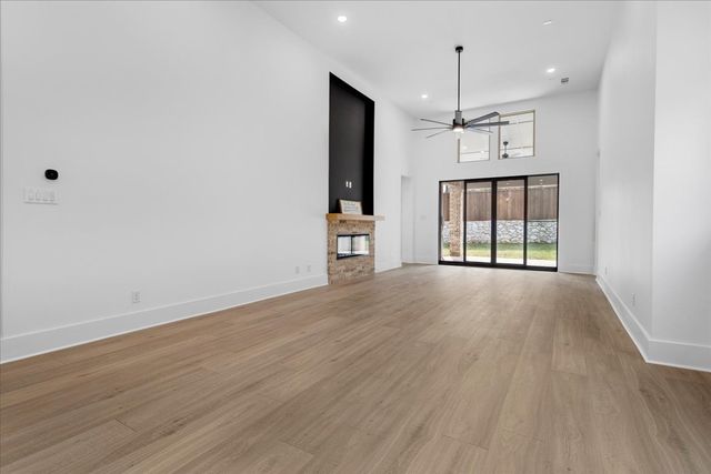 7 Greenway Bend, Pottsboro, TX 75076