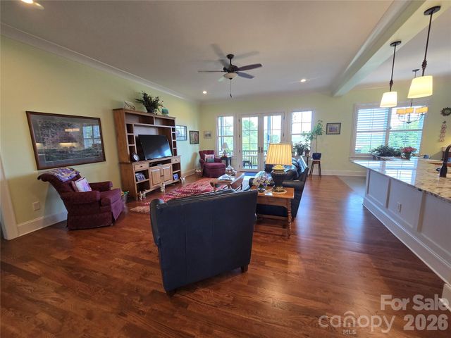 173 Pisgah Ridge Trail, Mills River, NC 28759