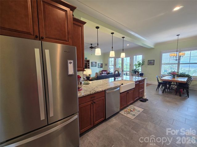 173 Pisgah Ridge Trail, Mills River, NC 28759